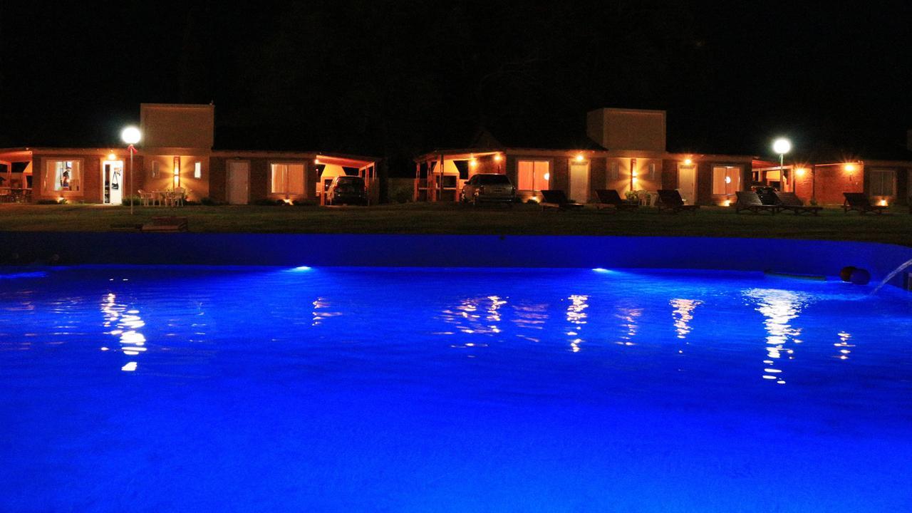 Hôtel Cabanas Lomas Del Mirador à Río Colorado Extérieur photo