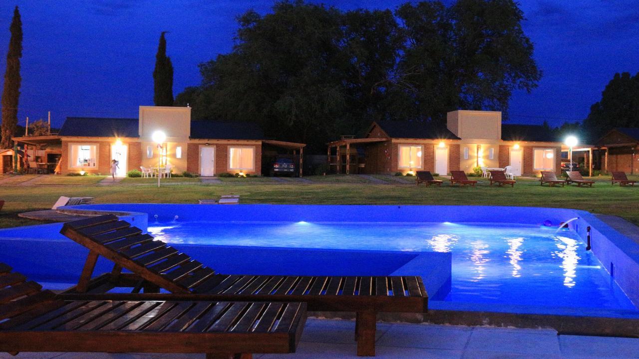 Hôtel Cabanas Lomas Del Mirador à Río Colorado Extérieur photo